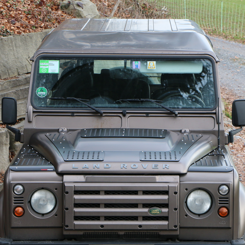 Trittschutzblech Motorhaube TD4